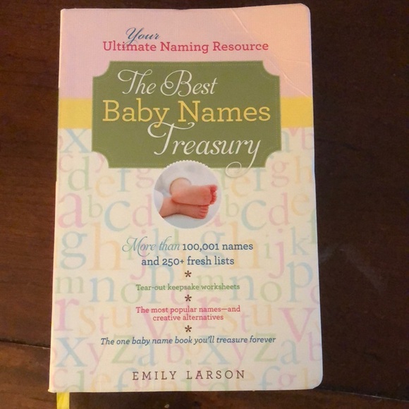 The best baby names treasury by Emily Larson- barely used - Picture 1 of 2